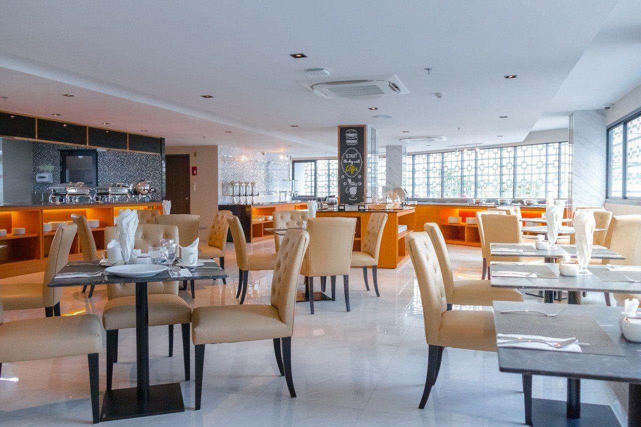 Glow Inn South Патая Екстериор снимка