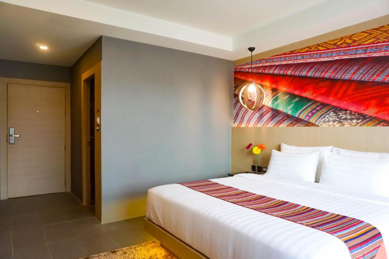 Glow Inn South Патая Екстериор снимка