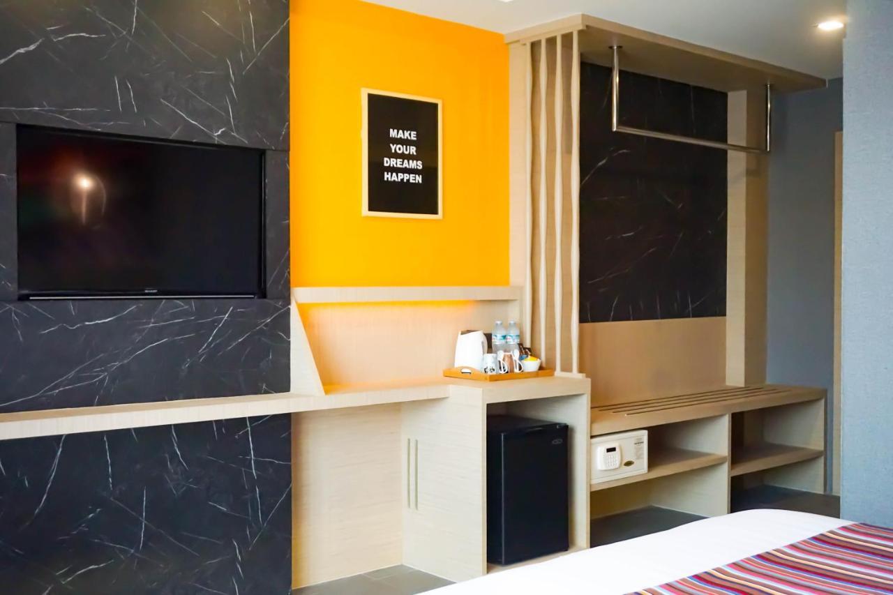 Glow Inn South Патая Екстериор снимка