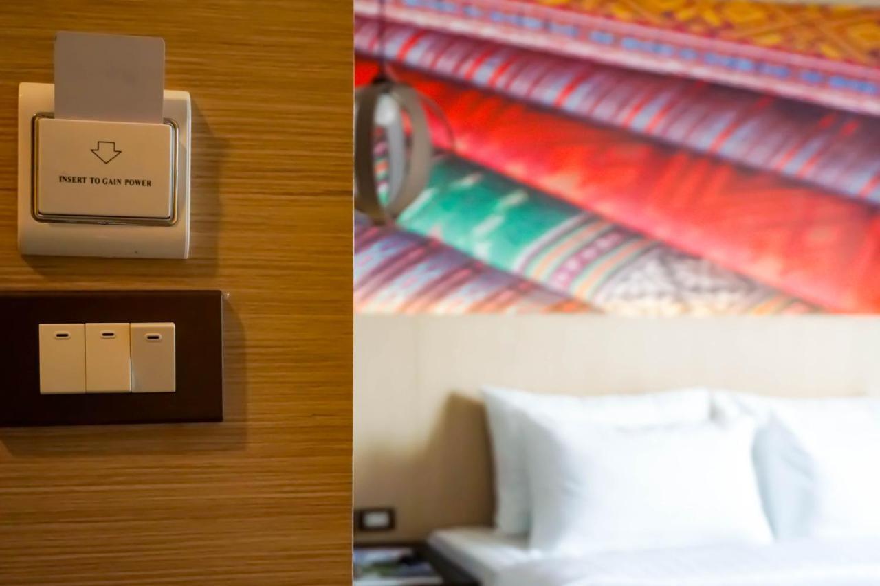 Glow Inn South Патая Екстериор снимка