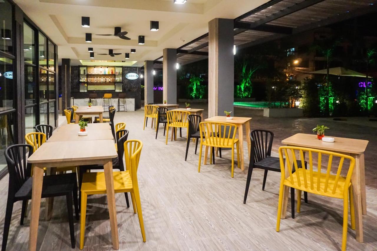 Glow Inn South Патая Екстериор снимка