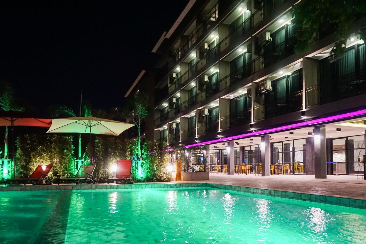Glow Inn South Патая Екстериор снимка